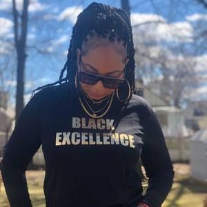 Meet your Posher, Shari